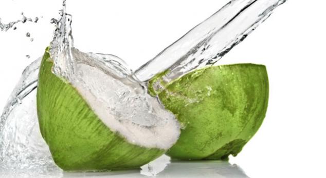 Coconut Water : 7 Amazing Beauty And Health Benefits