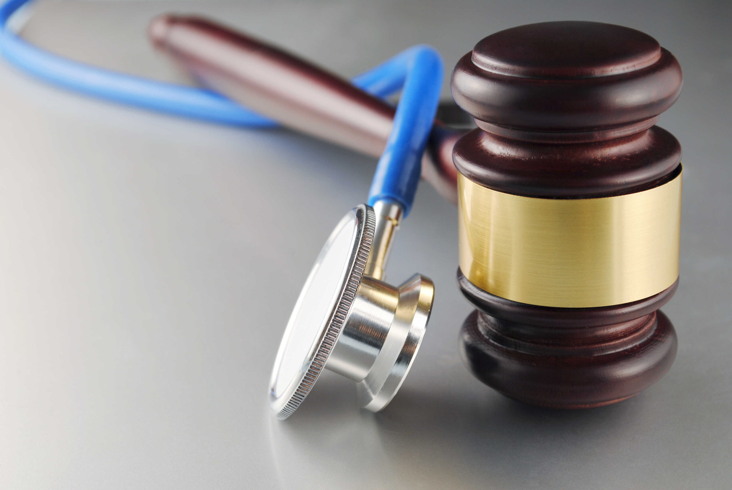 3 Things You Should Know Before Filing a Medical Malpractice Lawsuit