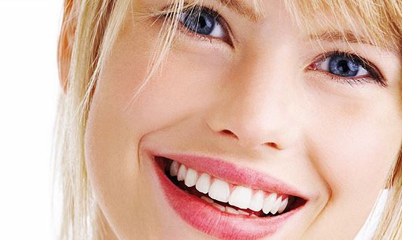 Want a Beautiful Smile? 5 Foods and Beverages to Avoid