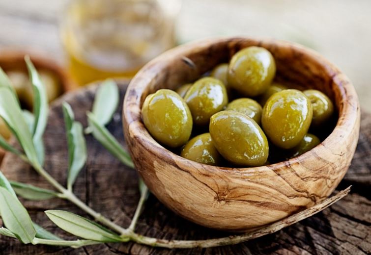 7 Health Benefits of Extra Virgin Olive Oil