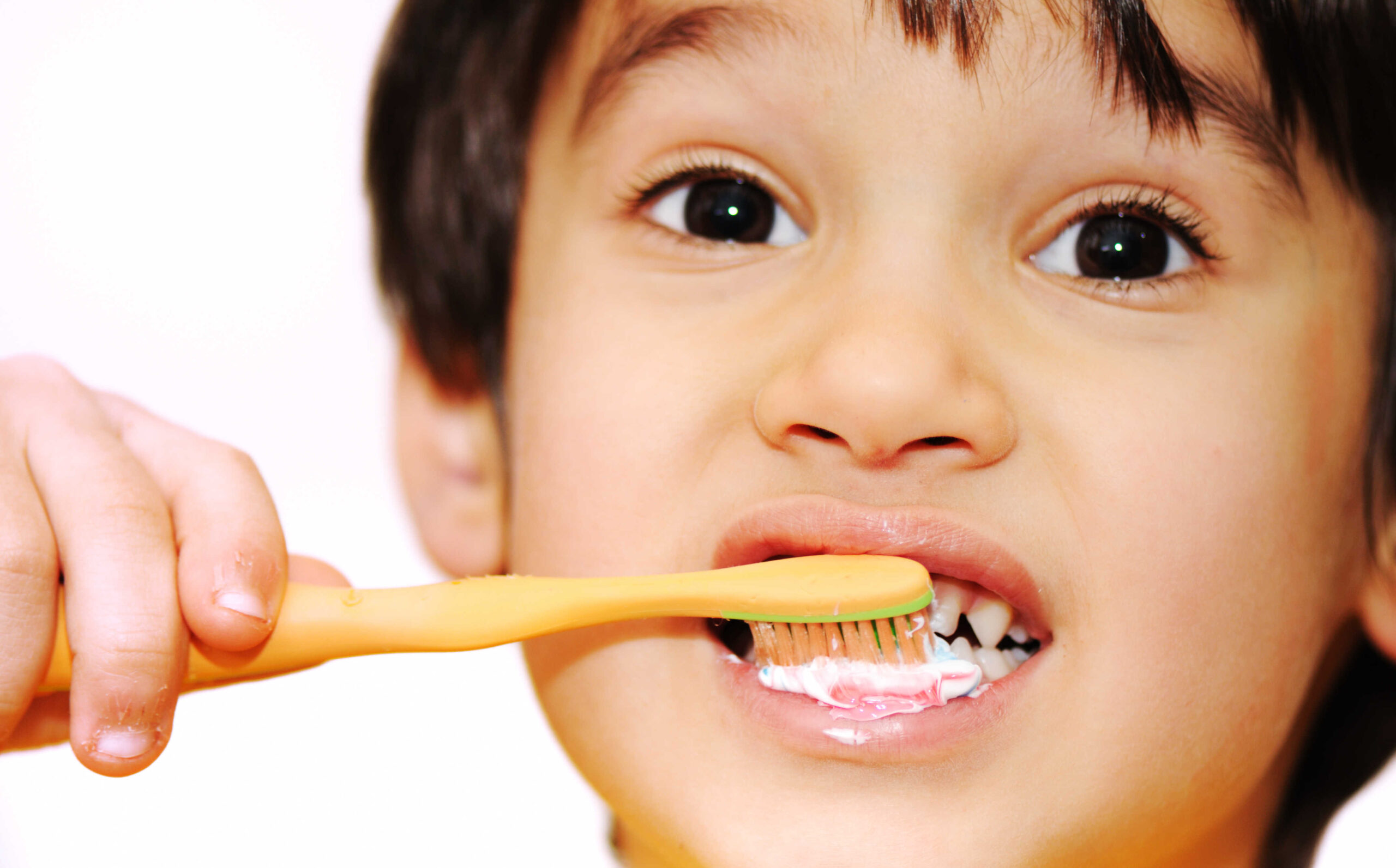 4 Signs Your Kids' Teeth Need Serious Attention