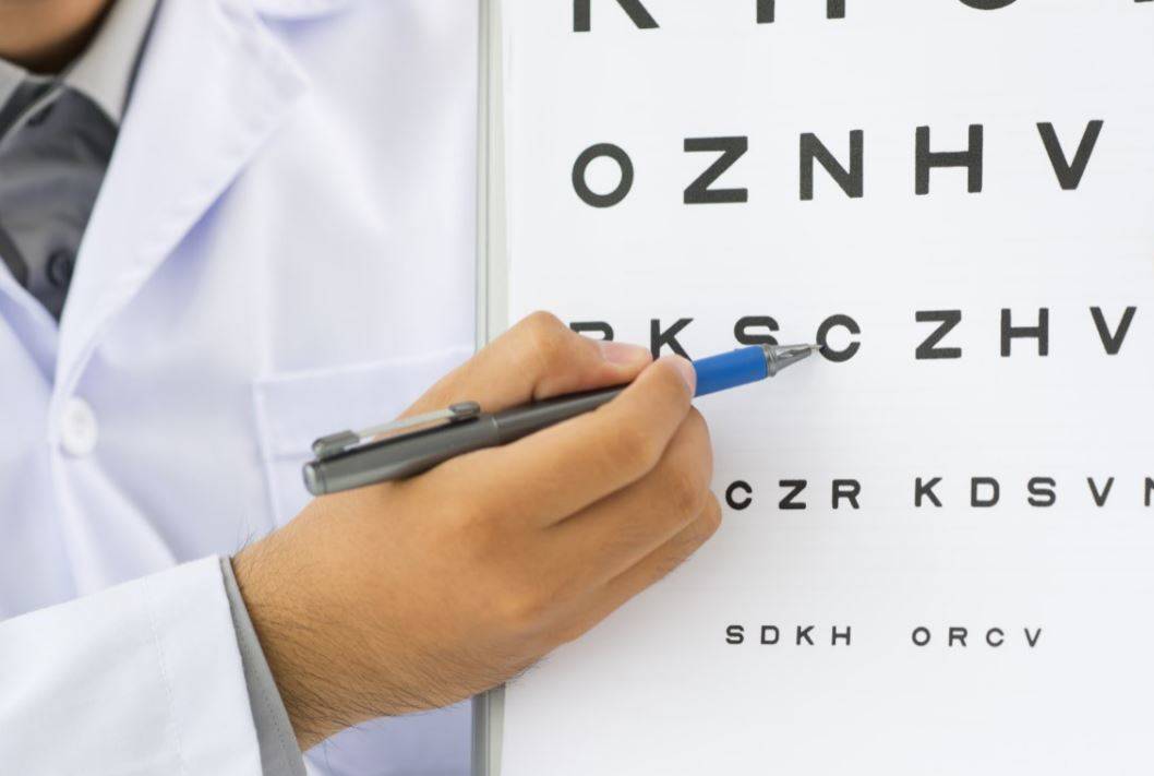 What Should I Expect? 4 Ways To Prepare For Your First Eye Exam