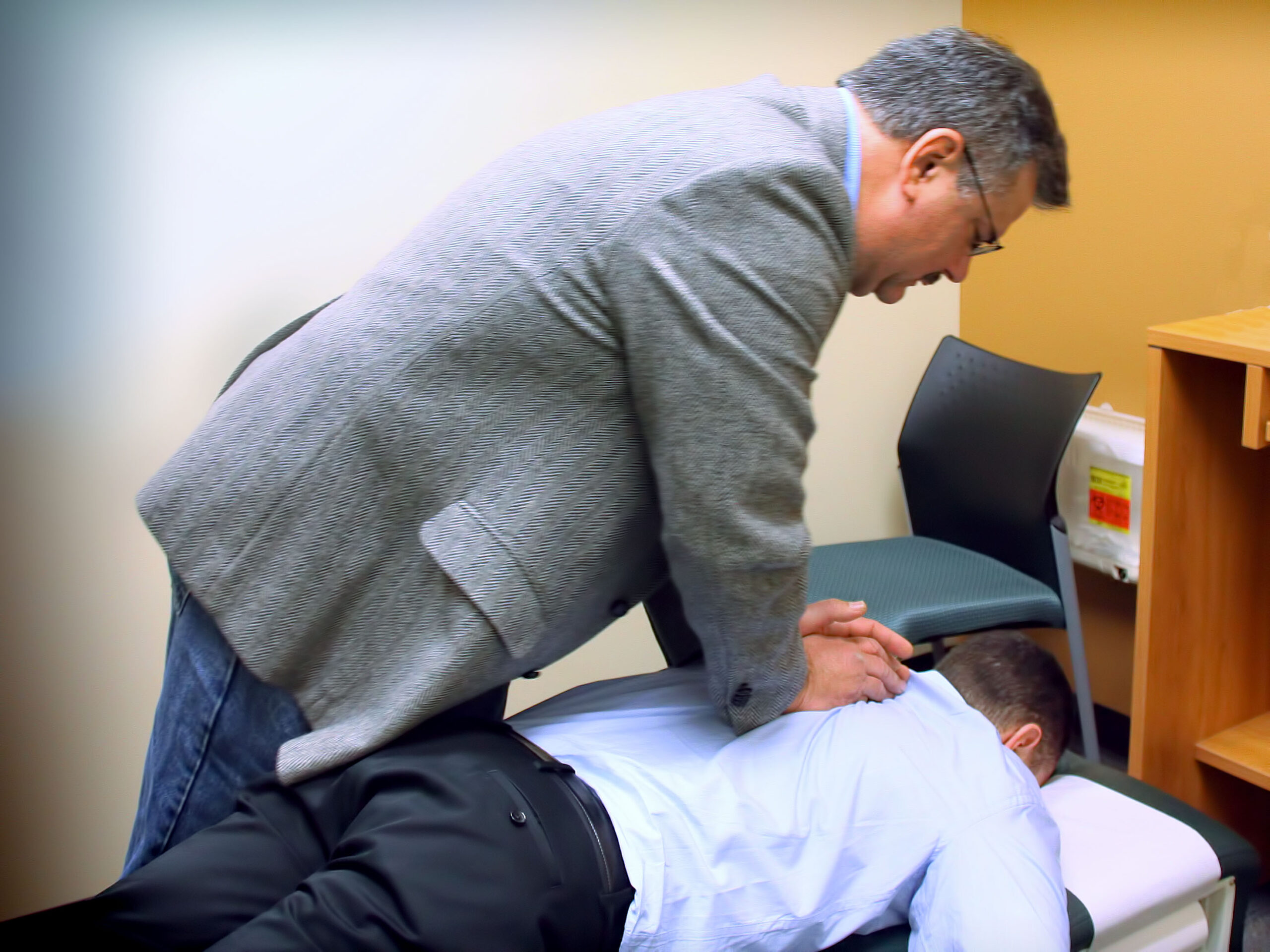 Bid Goodbye to Lower Back Pain with Proper Chiropractic Treatment!