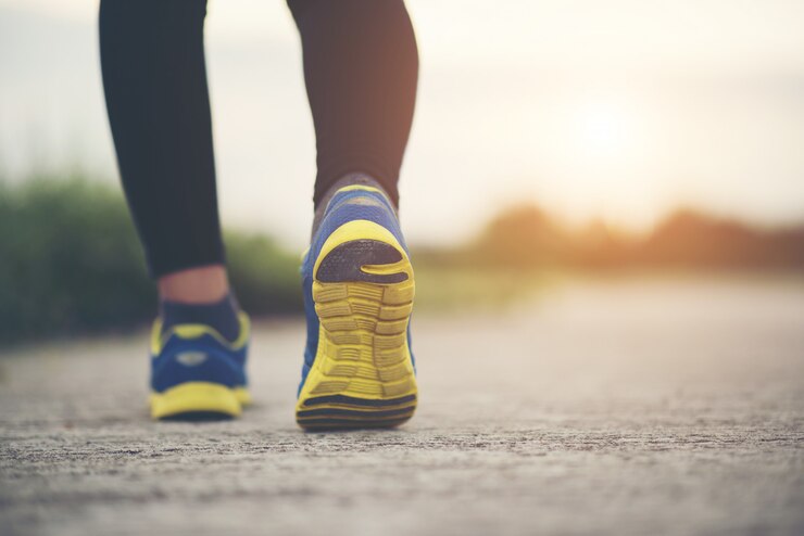 Does Walking 10,000 Steps Help Lose Weight?